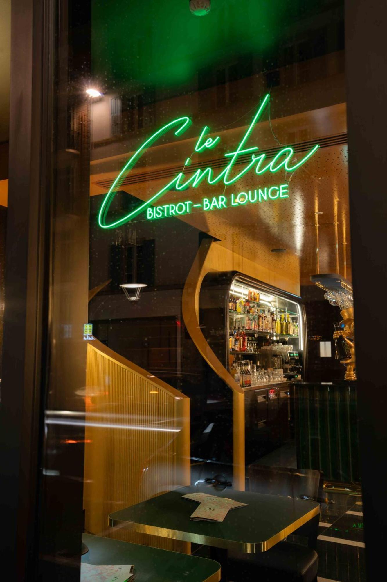Hotel Et Restaurant Le Regina Le Puy-en-Velay Экстерьер фото